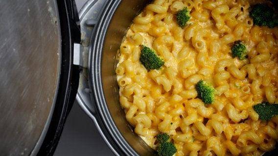 http://cdn.idntimes.com/content-images/post/20151218/macandcheese-d155faebc5a7c363bf6cc29319620c0d.jpg