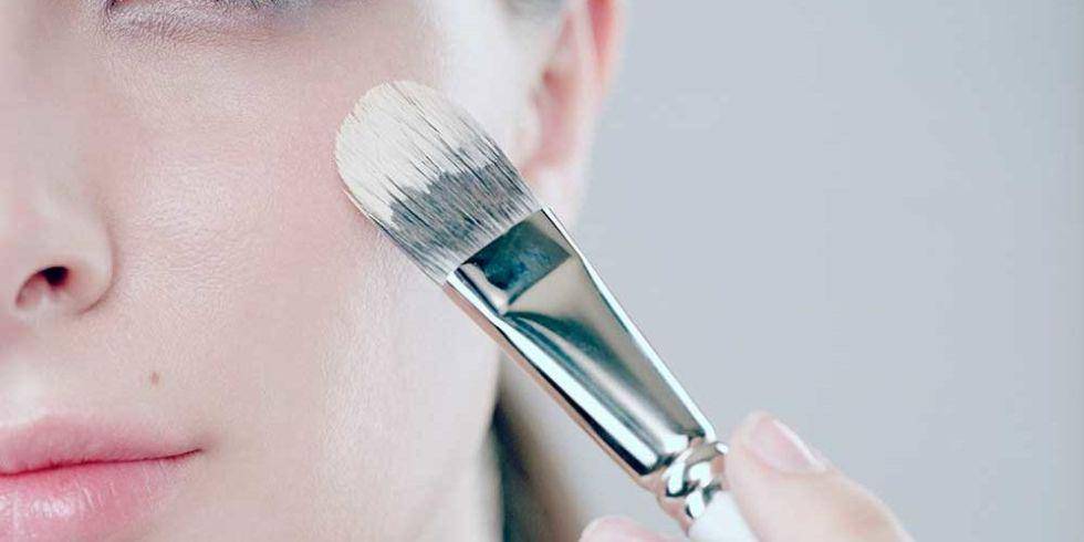 https://cdn.idntimes.com/content-images/post/20180503/makeup1-5467fdb162b097eb6c16af1a59266b4b.jpg