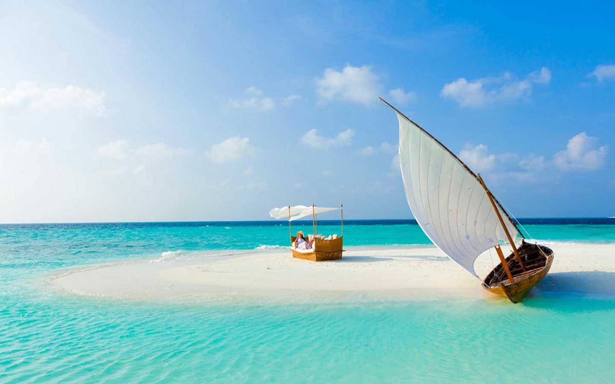 https://cdn.idntimes.com/content-images/post/20161209/maldives-752a3a7e9438e516f9438a5dca7affd1.jpg
