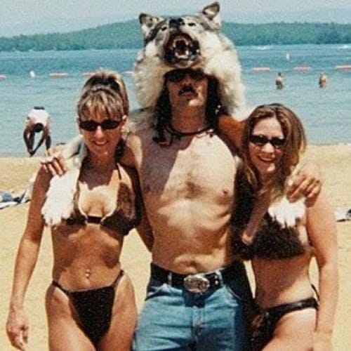 https://cdn.idntimes.com/content-images/post/20160926/manliest-man-bear-hat-c20f9bd4799848405f540452397474d0.jpg