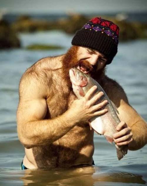 https://cdn.idntimes.com/content-images/post/20160926/manliest-man-muscle-fish-36d334d8c3f20c6e176cabe6c4bb6c79.jpg