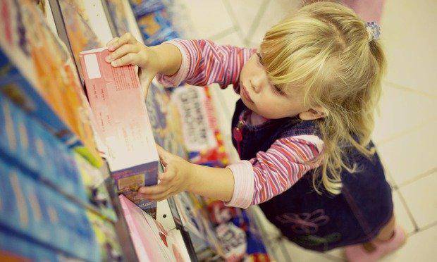 https://cdn.idntimes.com/content-images/post/20170401/menina-supermercado-compras-67718-a7de56fab5aea64626c43a625bda1b66.jpg