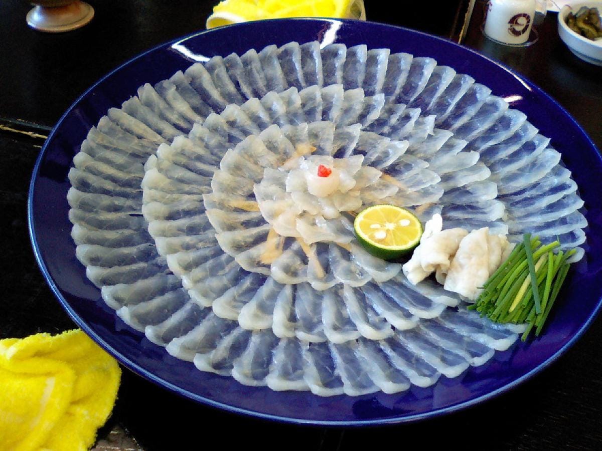 https://cdn.idntimes.com/content-images/post/20170219/most-expensive-foods-in-japan-fugu-a8755c39f73b4d4982d0c1710e4f3584.jpg