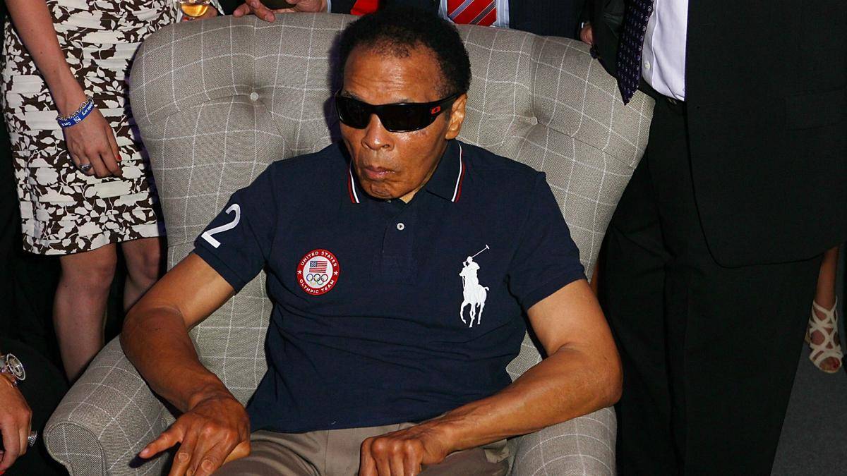 http://cdn.idntimes.com/content-images/post/20160607/muhammad-ali-in-2012-1dpzyjd2p5uj213q9kh2b8xa15-d37bdaa44921c137cf5c279ba1a00960.jpg
