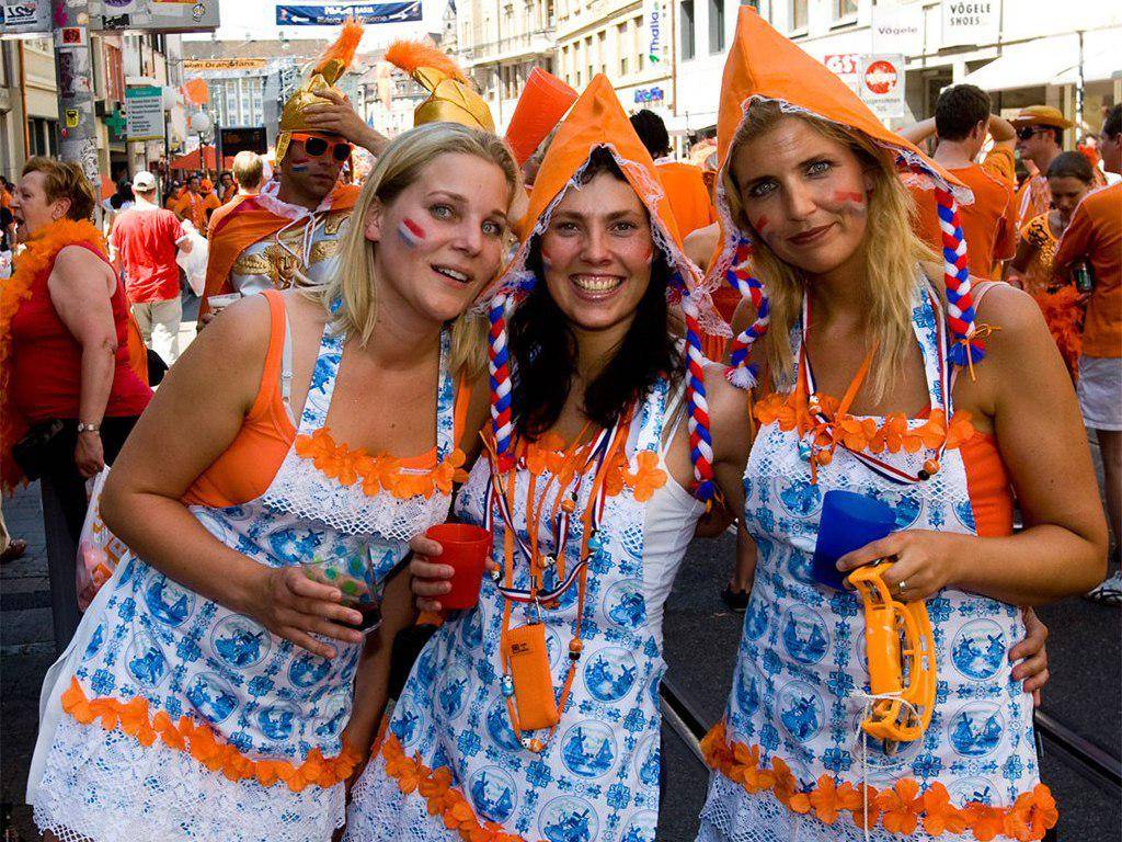 https://cdn.idntimes.com/content-images/post/20170326/netherlands-women-ce3eed463c3c927f7fdb5272363f177a.jpg