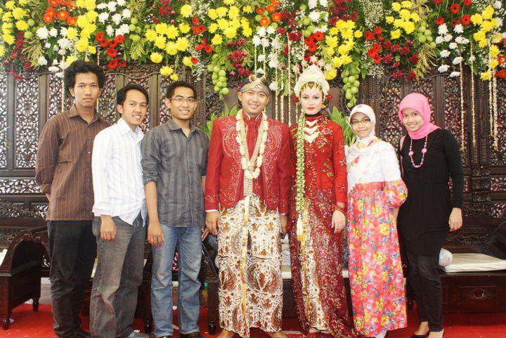 http://cdn.idntimes.com/content-images/post/20151013/nikahkapan1.jpg