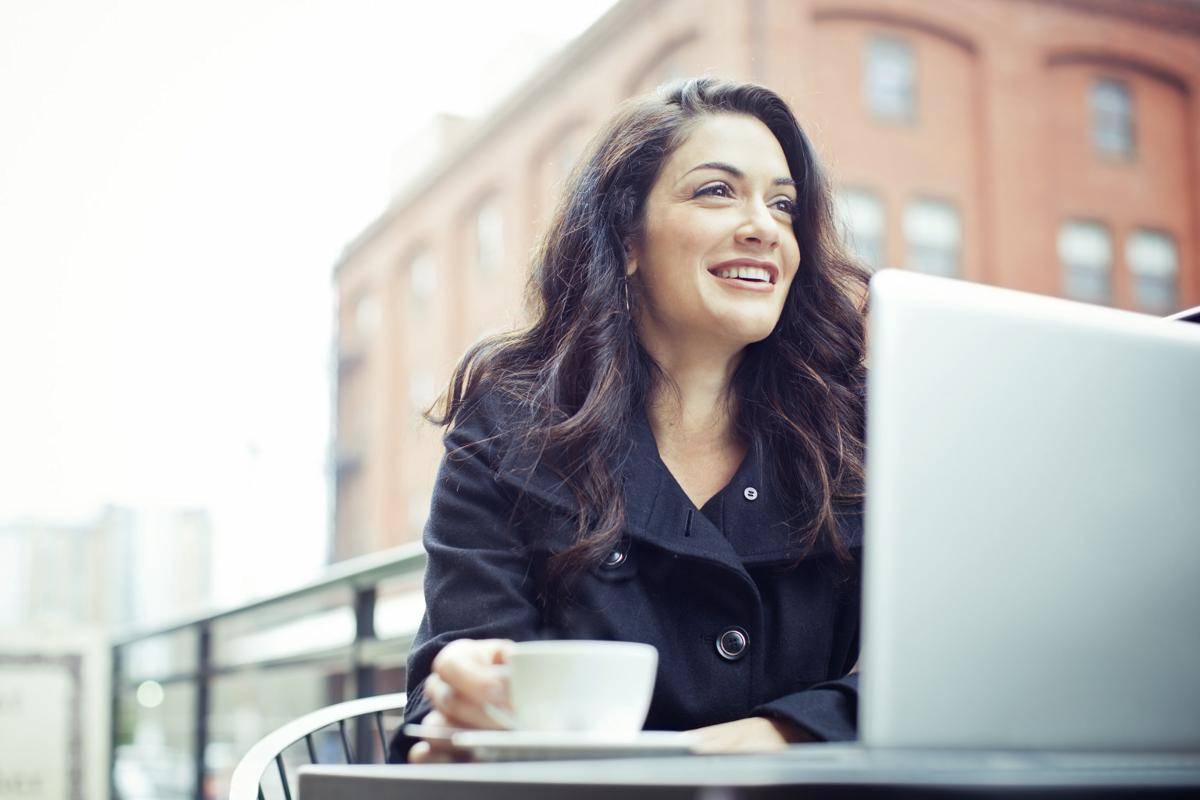 https://cdn.idntimes.com/content-images/post/20170512/o-career-women-facebook-27dde228c84de17e2a6995d49b06ba99.jpg