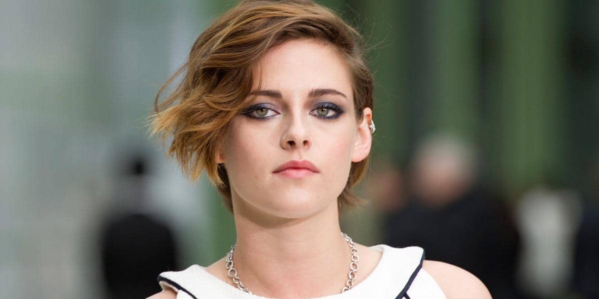 https://cdn.idntimes.com/content-images/post/20161108/o-kristen-stewart-facebook-5d7693fa3fc45252cb40cdb079f74376.jpg