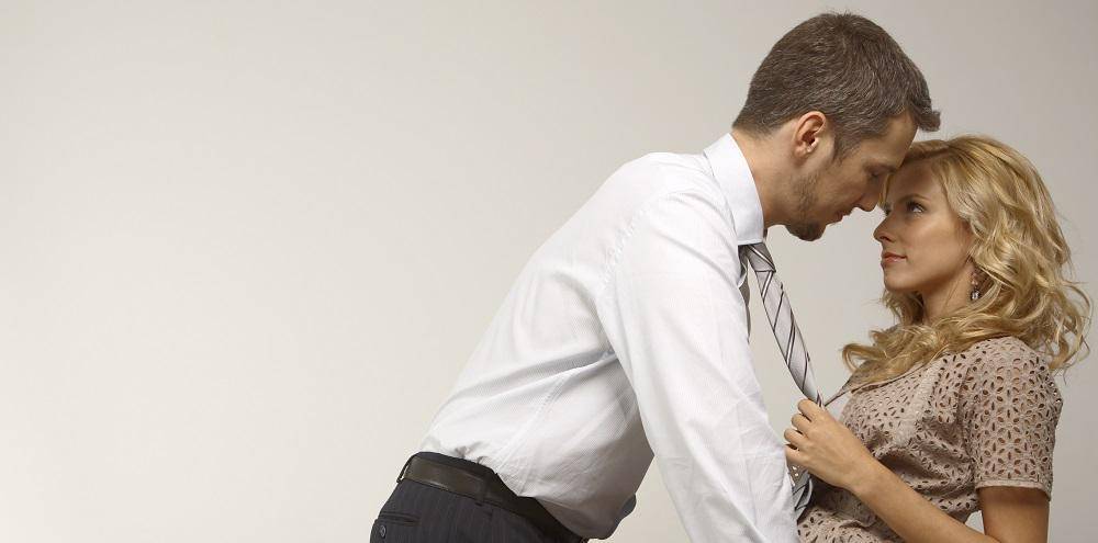 http://cdn.idntimes.com/content-images/post/20160809/office-affair-cropped-c5e9769628a52dfadae700582b4b904b.jpg