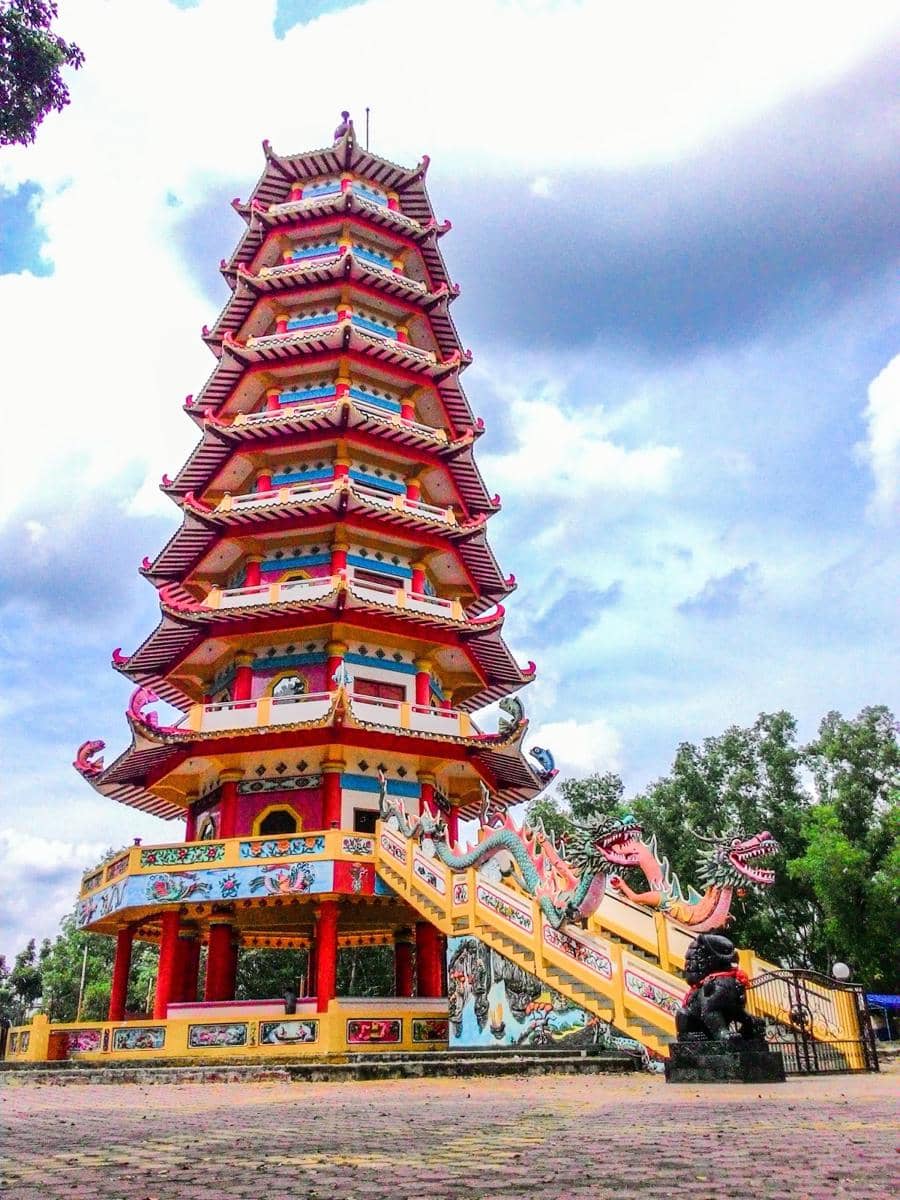 https://cdn.idntimes.com/content-images/post/20170124/pagoda-bfa5e84af90a70870a8679194e7323a1.jpg