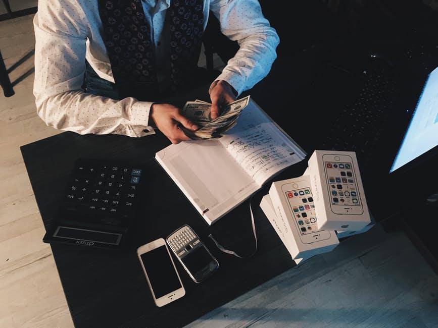 https://cdn.idntimes.com/content-images/post/20170419/pexels-photo-210990-04e795187c1bd07b6ad512b597a773a8.jpeg