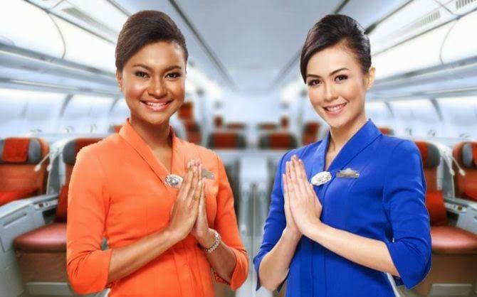 http://cdn.idntimes.com/content-images/post/20160220/pramugari-garuda-indonesia-f0adbe62ce3964f1a0cfccb4a350bed9.jpg