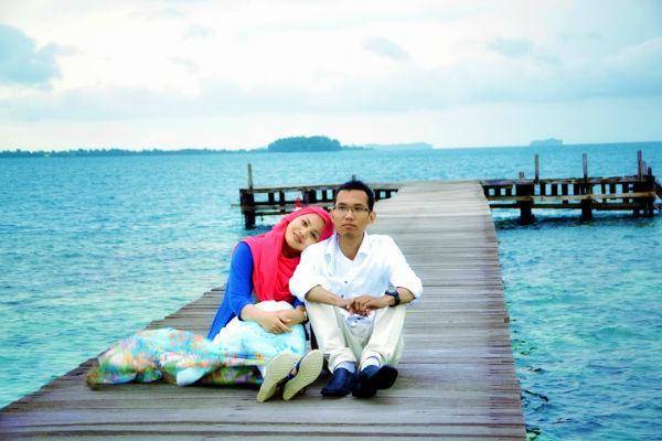 http://cdn.idntimes.com/content-images/post/20160121/pre-wedding1-ngebolangcom-e1aedb39cf02ac9c42f24e776735b891.jpg
