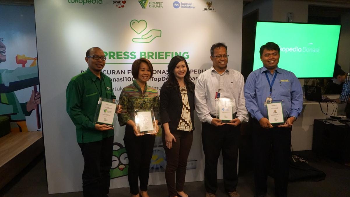 https://cdn.idntimes.com/content-images/post/20170125/press-briefing-peluncuran-fitur-donasi-tokopedia-21-12-2106-80a2358998844c018a573cdc87df8704.JPG
