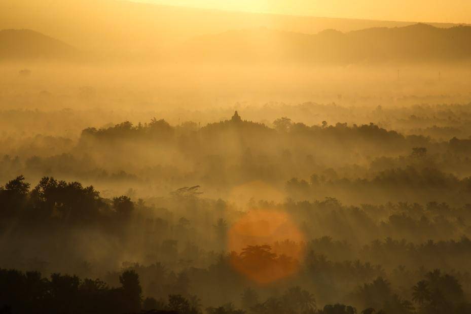http://cdn.idntimes.com/content-images/post/20160730/punthuk-setumbu-magelang-248caa183fa18681e071858f919da486.jpg