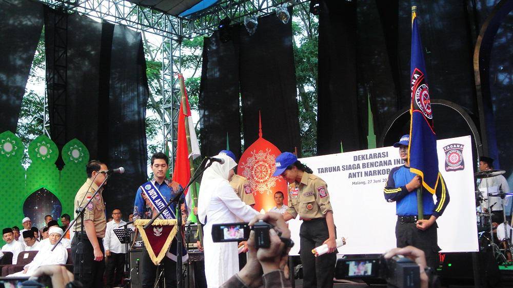http://cdn.idntimes.com/content-images/post/20160628/putri-ayudya-4-fe4ba1d63dbad95dbc74b4a1d97f5a2e.JPG