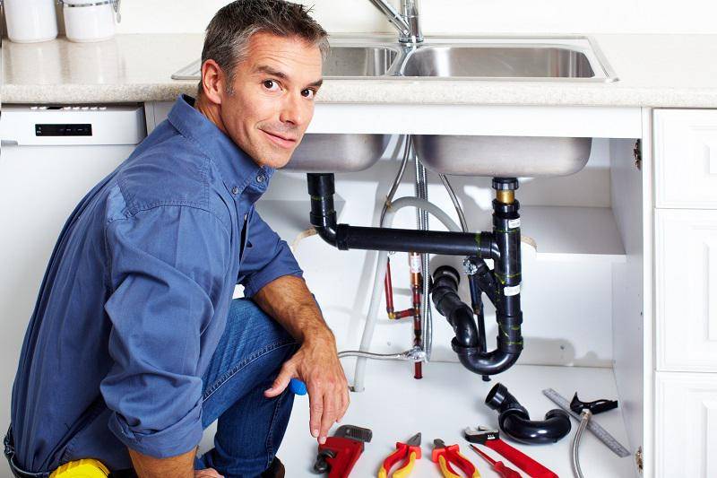 https://cdn.idntimes.com/content-images/post/20170505/quality-plumber-2d7dad251b2dde1fc2c5f8c3cef17664.jpg