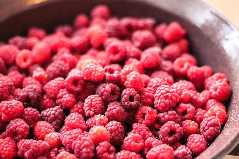 https://cdn.idntimes.com/content-images/post/20170505/raspberry-690205-960-720-f76e2a20b6fdbb45eca040a29aa3bc0b.jpg