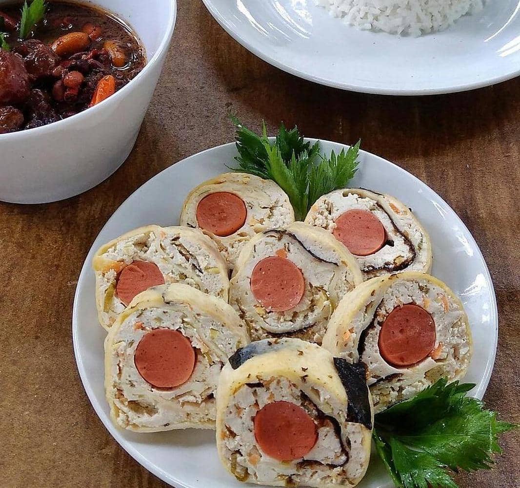 https://cdn.idntimes.com/content-images/post/20180504/resep-rolade-a53c753e2cdca2a327e8a7ea3ecb0c64.jpg