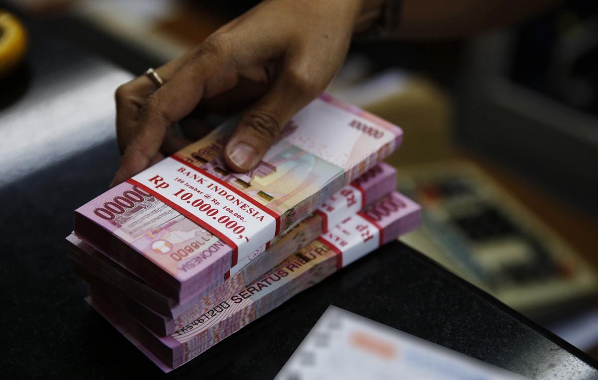 http://cdn.idntimes.com/content-images/post/20160719/reuters-rupiah-1-341c00d269f6c60dda816c2d782dd7ee.jpg