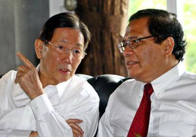 http://cdn.idntimes.com/content-images/post/20150813/rizalramli4_beritasatucom.jpg