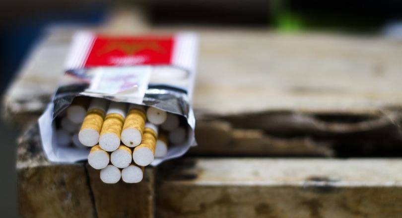 http://cdn.idntimes.com/content-images/post/20160822/rokok-kretek-filter-810x540-c1314ac17c5ae6d0d9d2de88c5e8a6e1.jpg