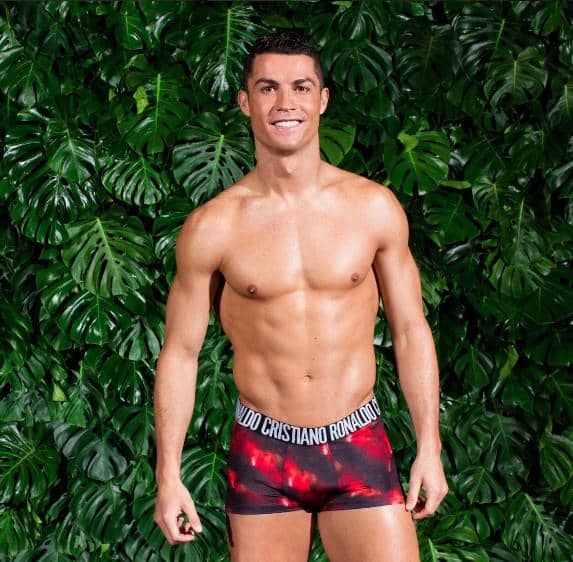 https://cdn.idntimes.com/content-images/post/20170505/ronaldo-f9a639743c61aa5d1b26667da073962a.jpeg