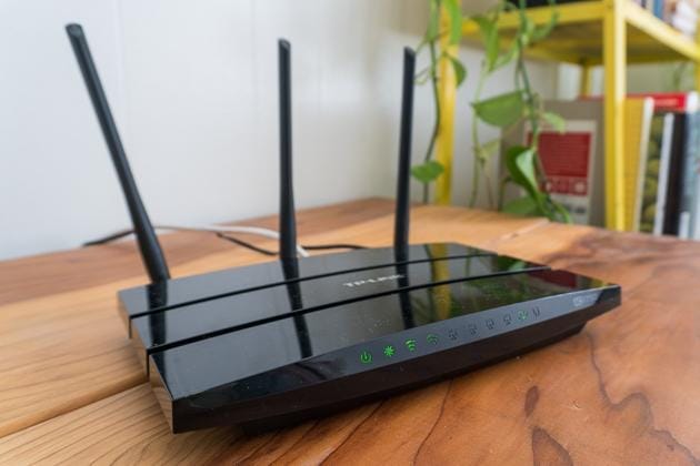 https://cdn.idntimes.com/content-images/post/20170213/router-2-0bf4d1f07ad8cc018d08f30e4526bf88.jpg