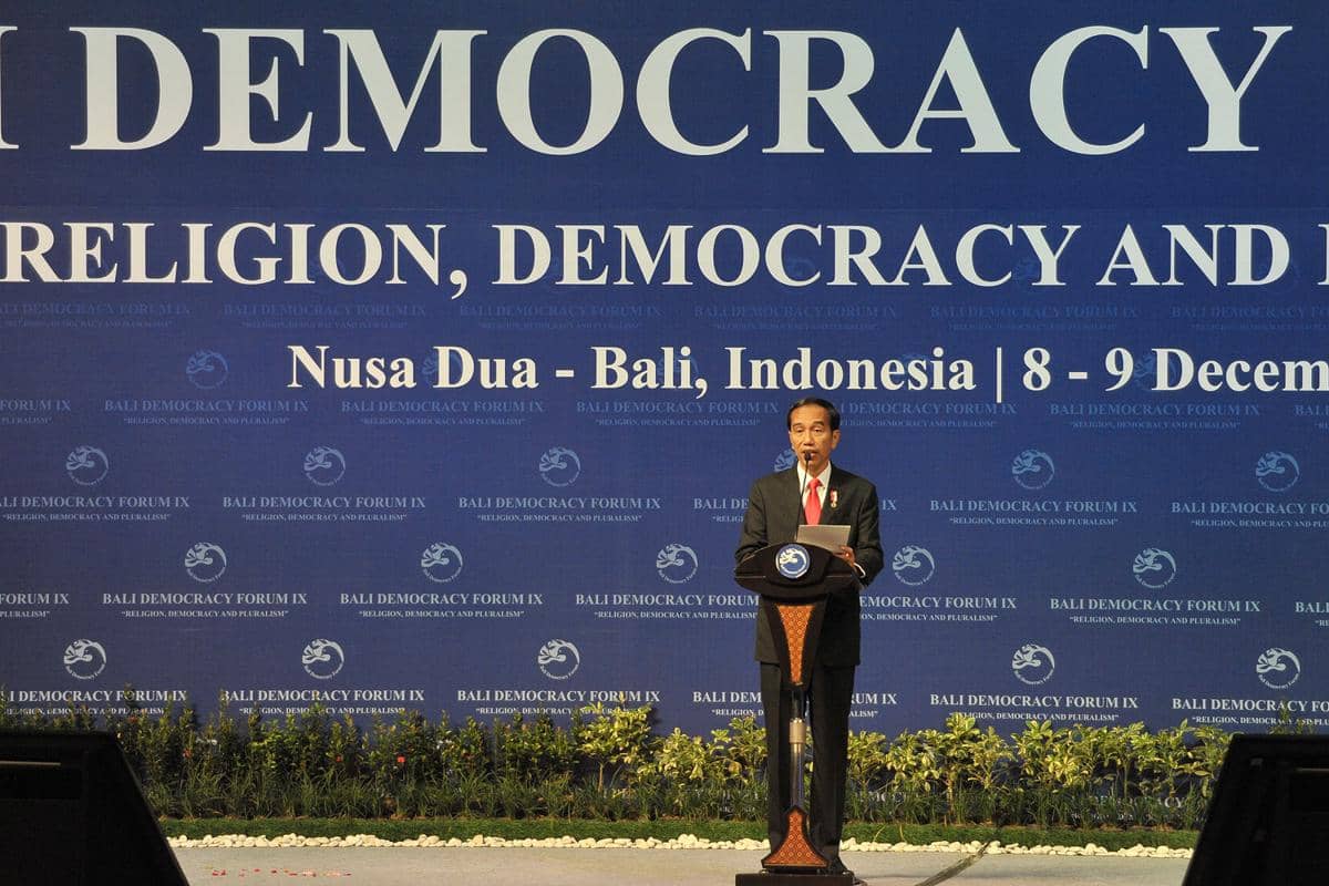 https://cdn.idntimes.com/content-images/post/20161210/rsz-antarafoto-bali-democracy-forum-081216-nym-3-07eb6af041ff211645aaab28acbc8f18.jpg