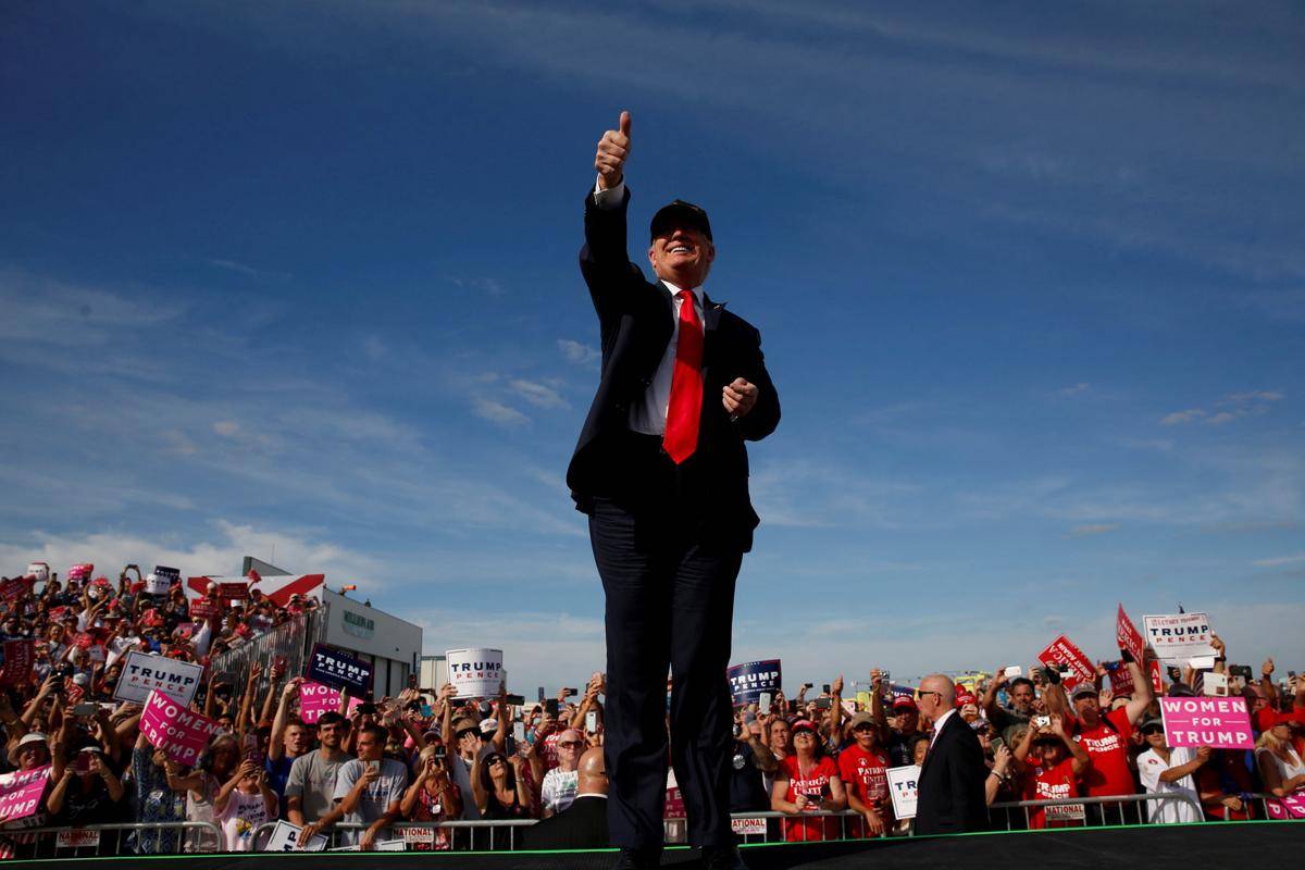 https://cdn.idntimes.com/content-images/post/20161109/rsz-antarafoto-trump-rallies-florida-011116-dcbe89e1906d16b0a56580c9df6f29d8.jpg