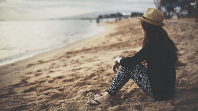 https://cdn.idntimes.com/content-images/post/20170208/sad-girl-pictures-for-desktop-wallpaper-efae9131473384f67ecb80885c578f15.jpg