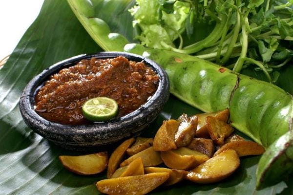 http://cdn.idntimes.com/content-images/post/20151008/sambal5.jpg