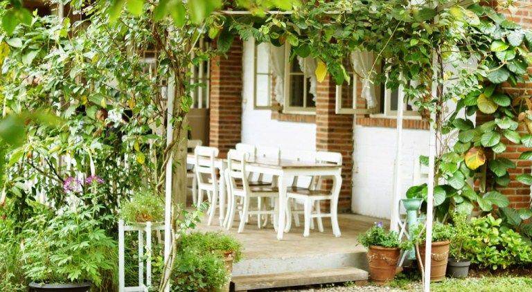 http://cdn.idntimes.com/content-images/post/20151127/secret-garden-panduanwisata-1024x563-e5f7a87a9639d9c85e40032dcbff5d61.jpg