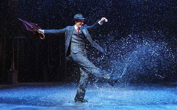 https://cdn.idntimes.com/content-images/post/20170227/singing-in-the-rain-e4ef6f6f0d0d2deba9fa4707e0cdbc22.jpg
