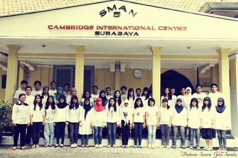 http://cdn.idntimes.com/content-images/post/20160106/sman-5-surabaya-01345fd579eb6f4f40ce46fa4cbe7e1e.jpg