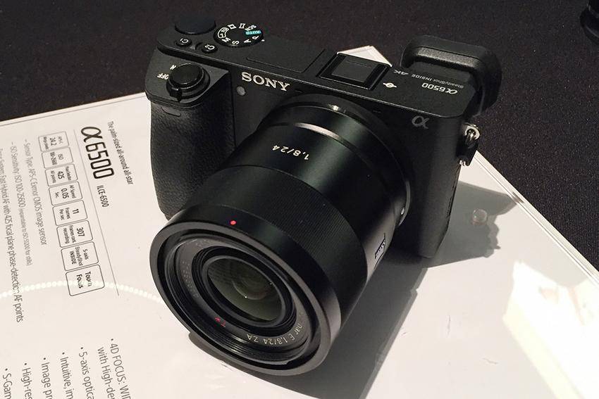 https://cdn.idntimes.com/content-images/post/20170407/sony-a6500-cd18355147414225362425dd4a7adb43.jpg