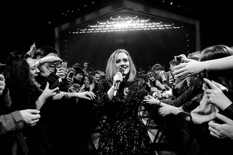 http://cdn.idntimes.com/content-images/post/20160817/st-20160303-adele-2109748-9d0cc162c826b972b53bc0c3b7915e04.jpg