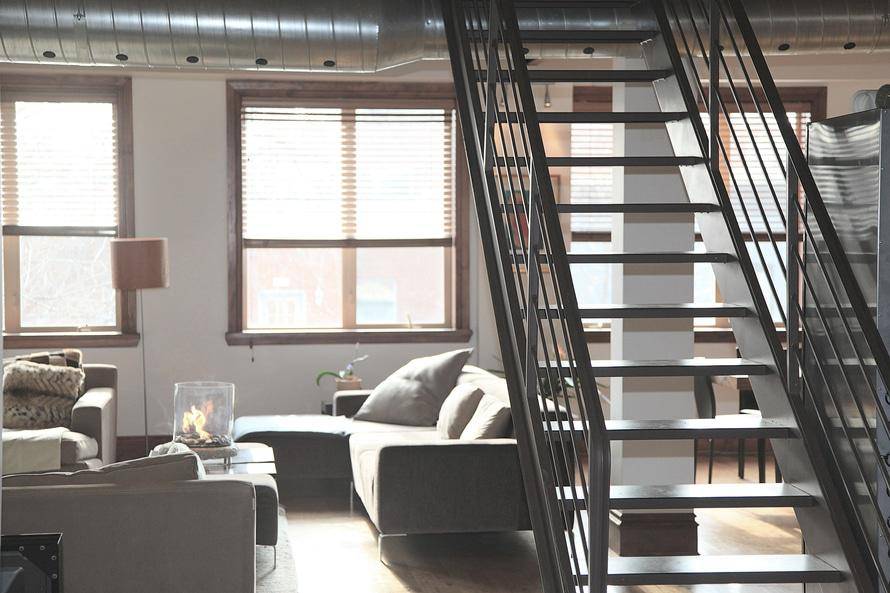 http://cdn.idntimes.com/content-images/post/20160808/stairs-home-loft-lifestyle-large-ff5b810a445bddb2a47fb359e4162a7f.jpg
