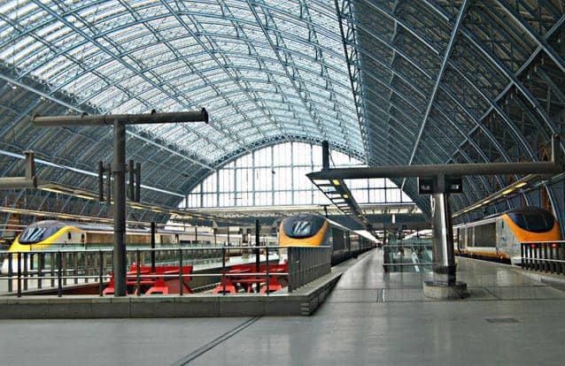 https://cdn.idntimes.com/content-images/post/20170117/stpancrasinternationaltrainsinteriorjpg638x0-q80-crop-smart-f17fcdb79bc0db096f080db52c1b635b.jpg