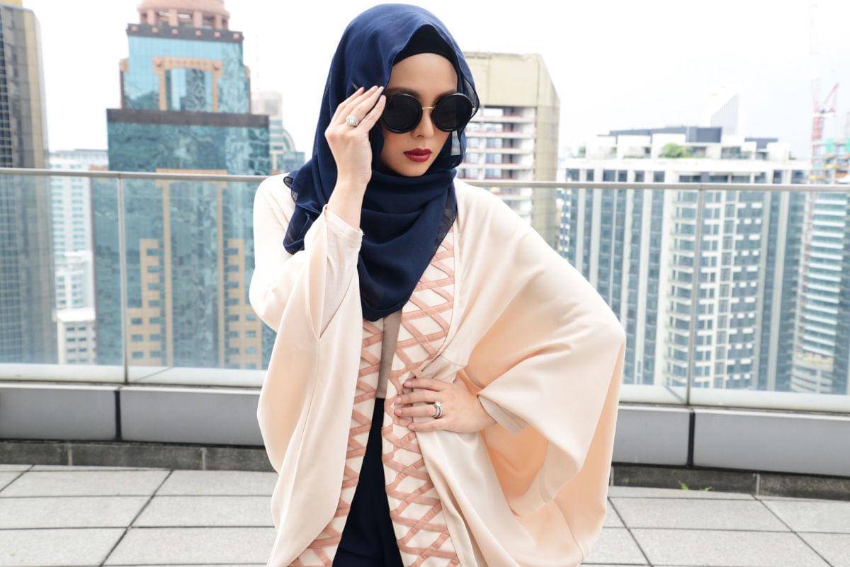 https://cdn.idntimes.com/content-images/post/20170517/thean-how-to-sell-a-hijab-in-malaysia-1200-6b4251519ba8a766d146f4d9d68536e5.jpg