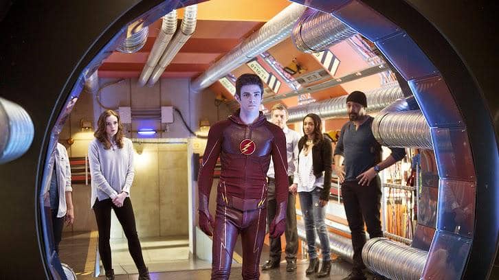 https://cdn.idntimes.com/content-images/post/20161111/theflash-123-fff6177fd587343d16d54b926e2edc99.jpg