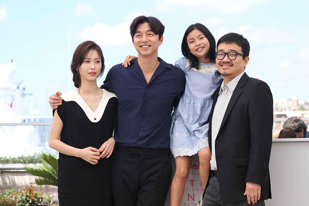 https://cdn.idntimes.com/content-images/post/20170112/train-to-busan-bu-san-haeng-photocall-the-69th-annual-cannes-film-festival-6b44adc608ad962d0403edd062167ba3.jpg