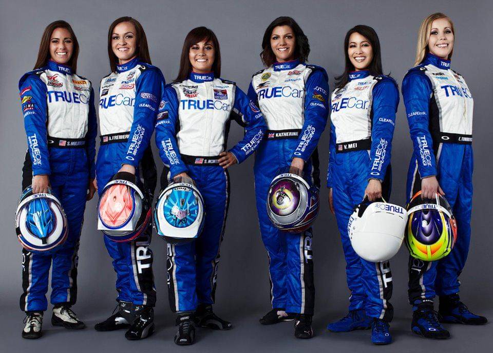 http://cdn.idntimes.com/content-images/post/20160607/truecar-women-empowered-racing-team-269098-10152117870575182-1745944832-n-a4be54dff3367bf4f3d3701c04766811.jpg