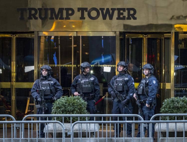 https://cdn.idntimes.com/content-images/post/20170209/trump-tower-96722efcd78d51f889d6fccf76634958.jpg