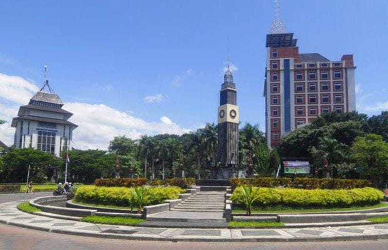 http://cdn.idntimes.com/content-images/post/20160618/universitas-brawijaya-fa5eef7e41823b03296195a1317b00dd.jpg