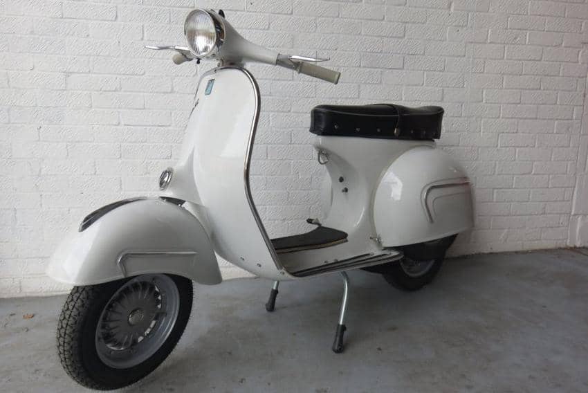 https://cdn.idntimes.com/content-images/post/20161025/vespa-gs-160-mk1-85c6010ae5dca8f034475cf03a6d690c.jpg