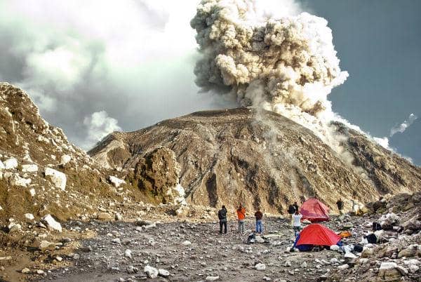 http://cdn.idntimes.com/content-images/post/20160116/volcano-santiaguito-eruption-900x900-47e84d3f80aa5750c299a78726e75b75.jpg
