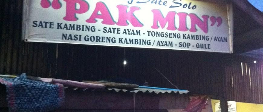 https://cdn.idntimes.com/content-images/post/20170203/warung-sate-solo-pak-min-1-968x1296-870x370-a7a73881aeeb95951bc751829a226fae.jpg
