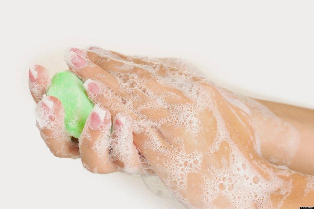 http://cdn.idntimes.com/content-images/post/20160215/washyourhands-c7f45465ab392c70aa33a5a62fca7d3e.jpg