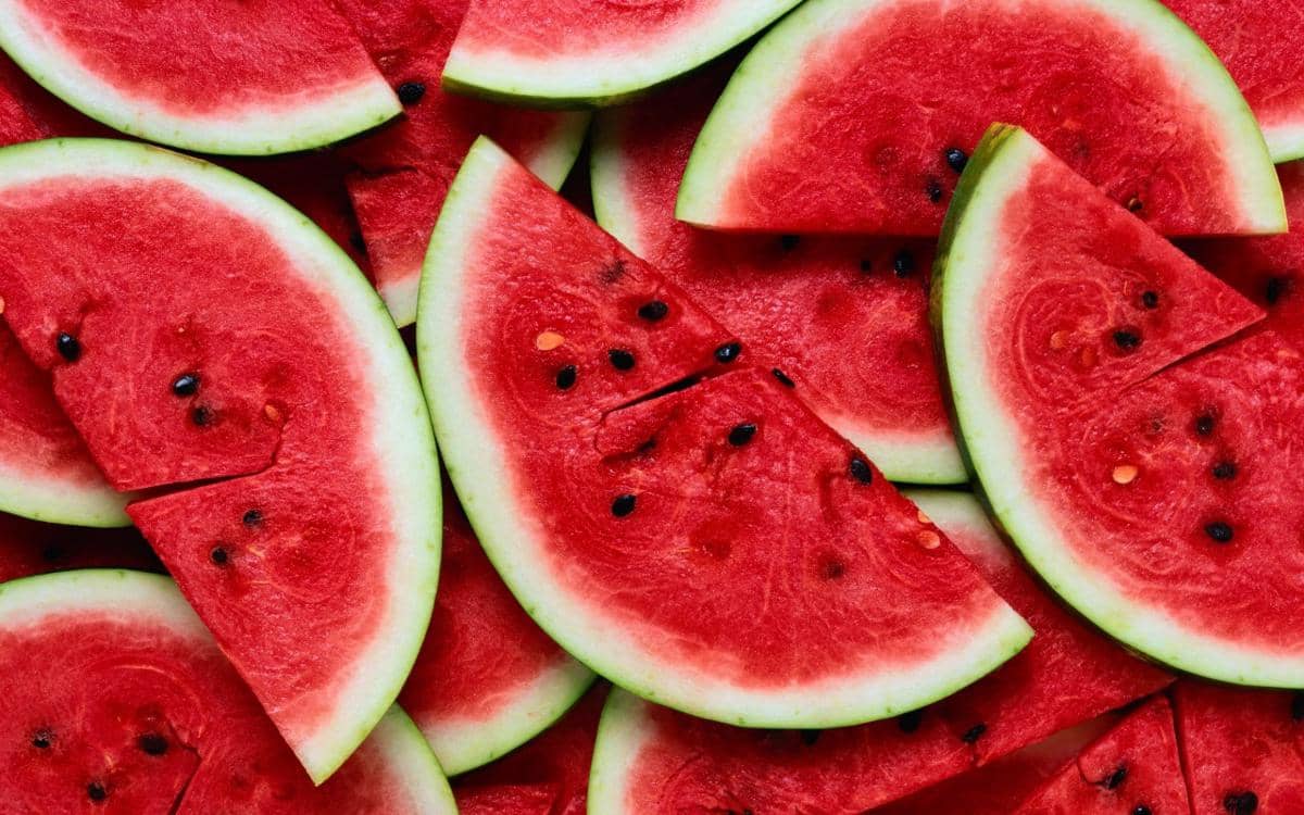 http://cdn.idntimes.com/content-images/post/20160715/watermelon-def37011e877b1ea5f296ca4e38da594.jpeg